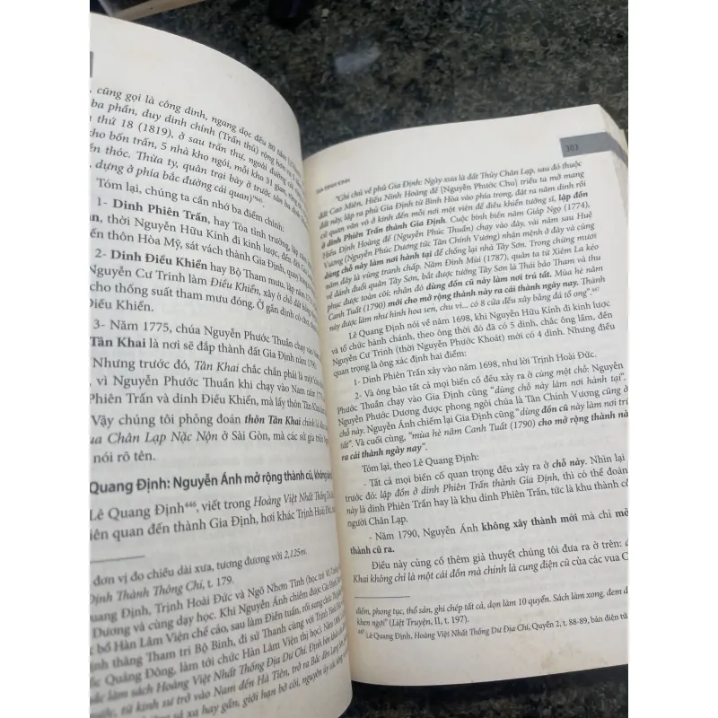 Vua Gia Long & người Pháp Thuỵ Khuê biên dịch và chữ ký 763336