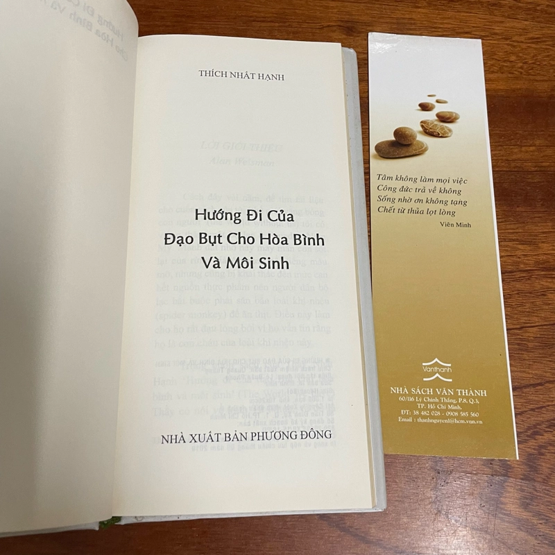 II Tựa sách: Hướng Đi Của Đạo Bụt Cho Hoà Bình Và Môi Sinh - Thích Nhất Hạnh - 2010 493571