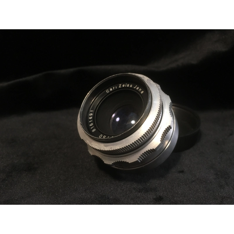 Carl Zeiss Jena Tessar F = 2,8/50 305091