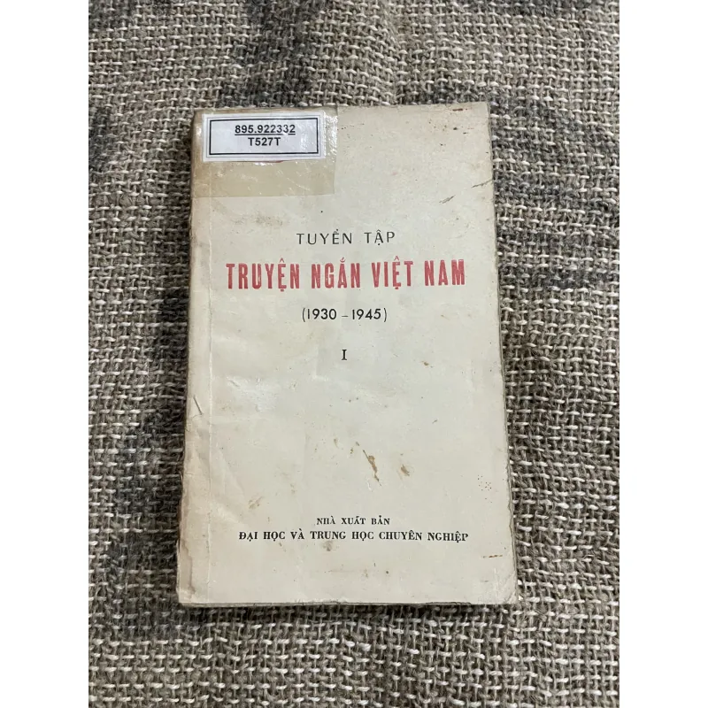 Truyện tập truyện ngắn Việt Nam 30-45 (1) 1029860