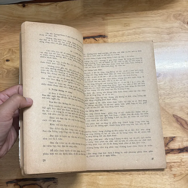 II Sách Y: Bệnh Học Ngoại _ Tuỵ Lách - GS. Nguyễn Đức Ninh - 1991 682294