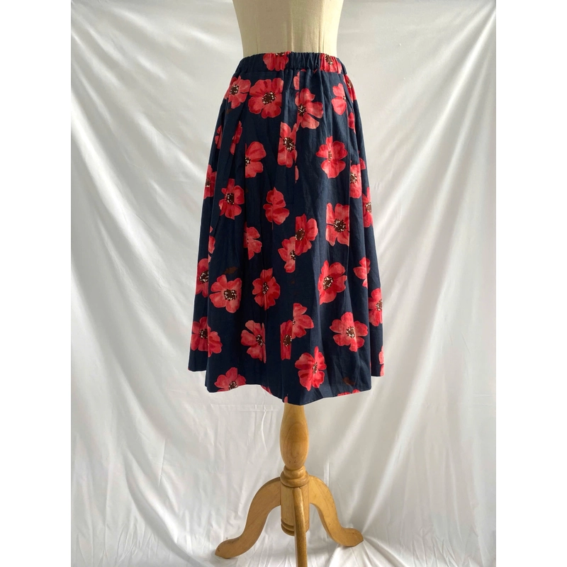 🌻CHÂN VÁY CARO ĐỎ, Free size, Eo chun, Mới 90% 452769