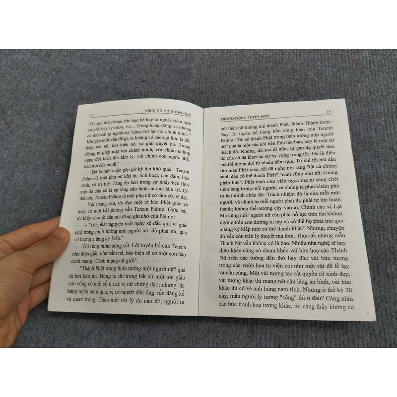 TRONG ĐỘNG TUYẾT SƠN 494699