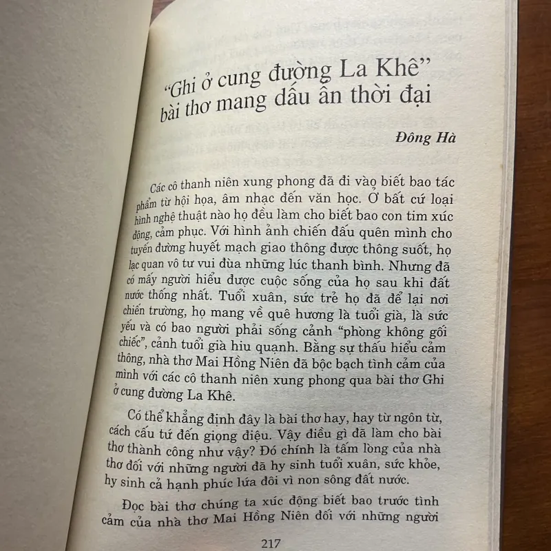[THƠ] Con đường dòng sông & biển cả - Mai Hồng Niên 752541