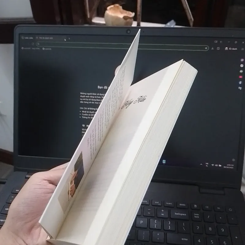 Sống May Mắn - Thủy Mộng Trung - Mới 99% 575925