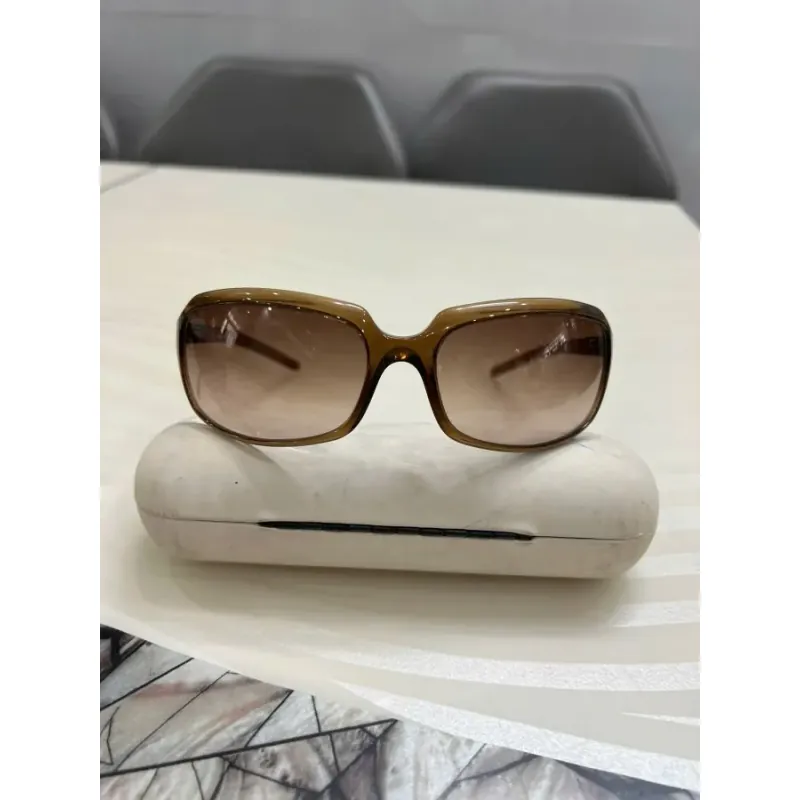 kính hiệu D&G 933410