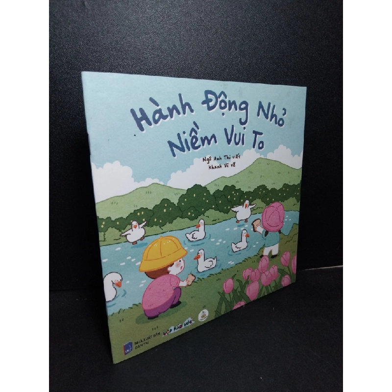 Hành động nhỏ niềm vui to (sách tranh) mới 90% bẩn 2024 Ngô Anh Thi HCM2103 MẸ VÀ BÉ Blogmeo 27525 513027