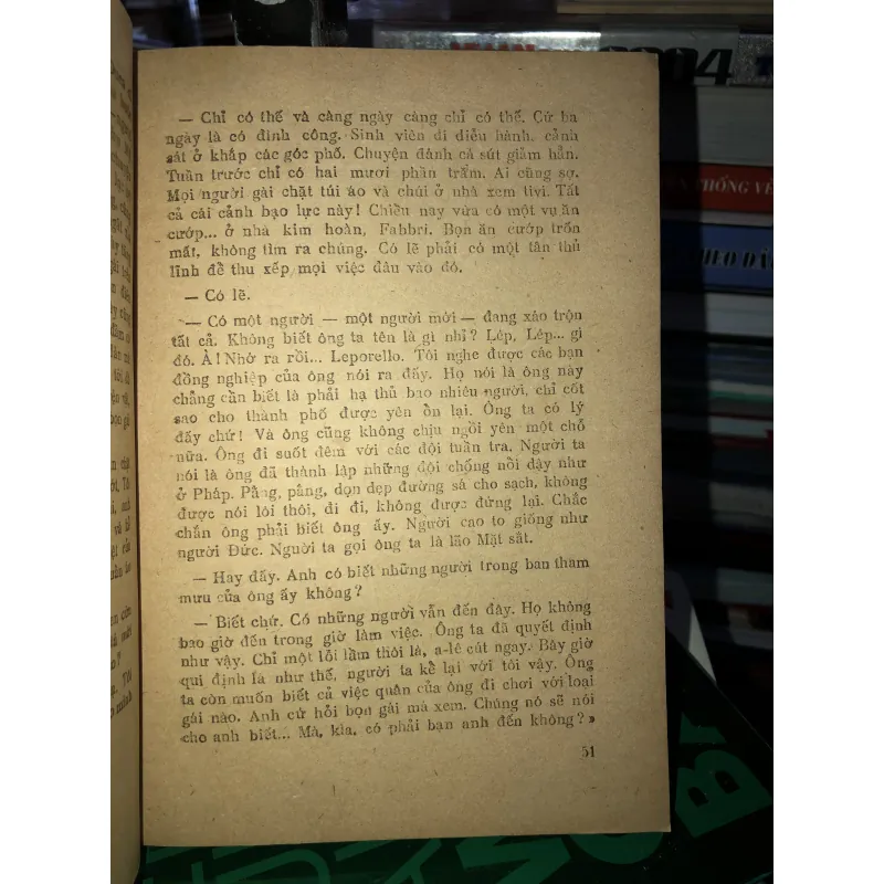 Con kỳ giông - Morris West  785895