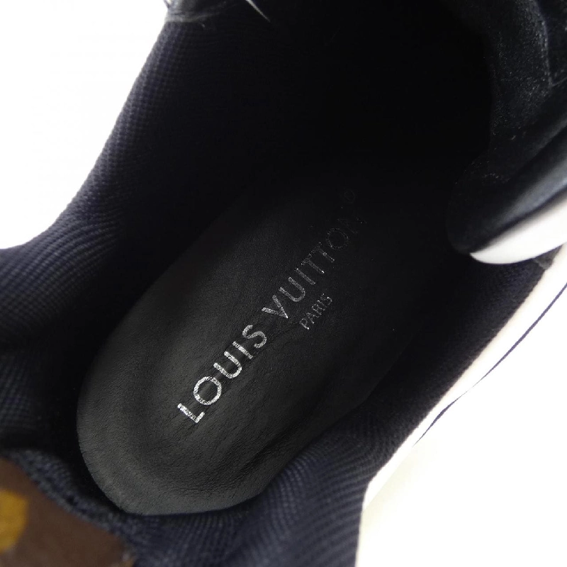 Giày sneaker LV Arclight 2.0 phiên bản giới hạn Nhật Bản của Louis Vuitton 660213