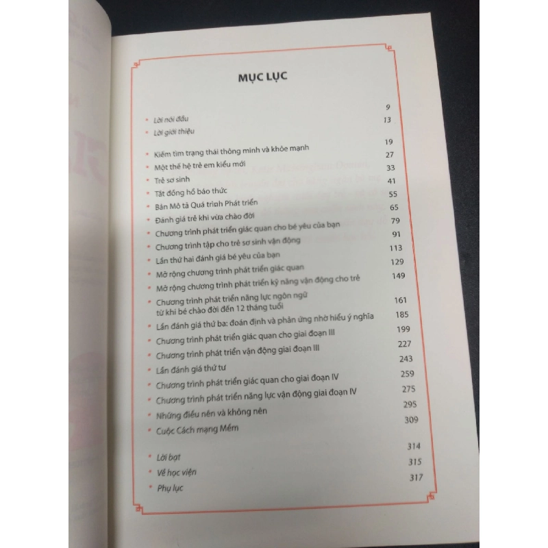 Nuôi dưỡng và phát triển giác quan của trẻ Glenn Doman - Janet Doman Mới 80% ố, bẩn HCM.ASB0309 913737