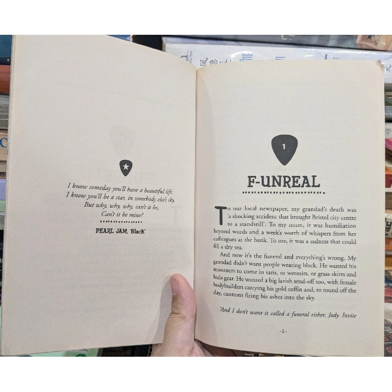 Rockoholic - C J Skuse 990422