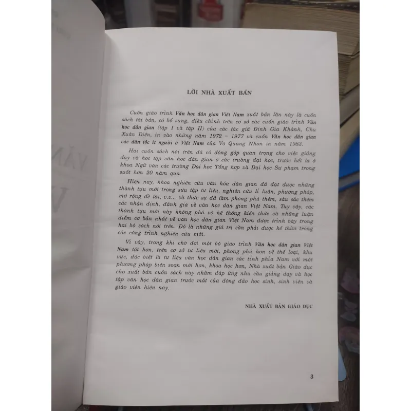 Sách: Văn học dân gian Việt Nam - TG: Đinh Gia Khánh (A3) 727873