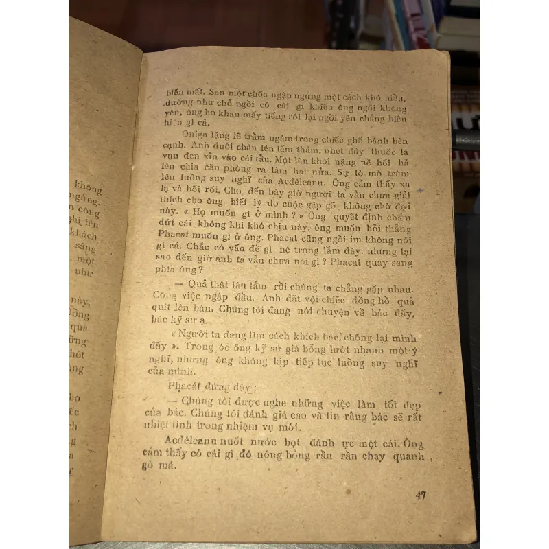 Thành phố bên sông Muret - Francis Munteanu 928667