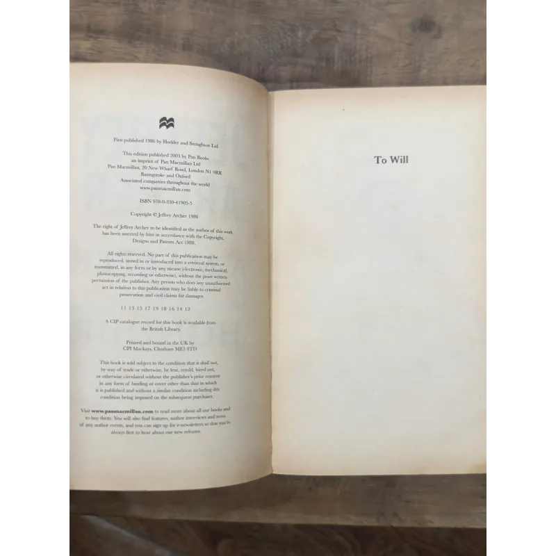 A Matter of Honour - Jeffrey Archer 736255