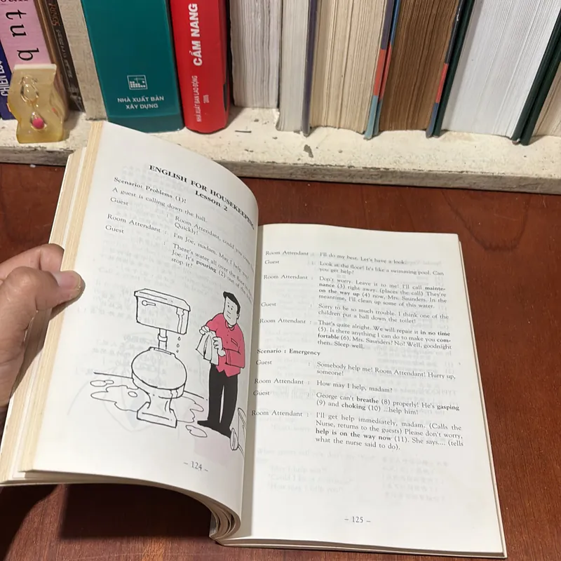 II An English Convetsation _ Training Guide Courtesy For The Hospitality Industry 724142