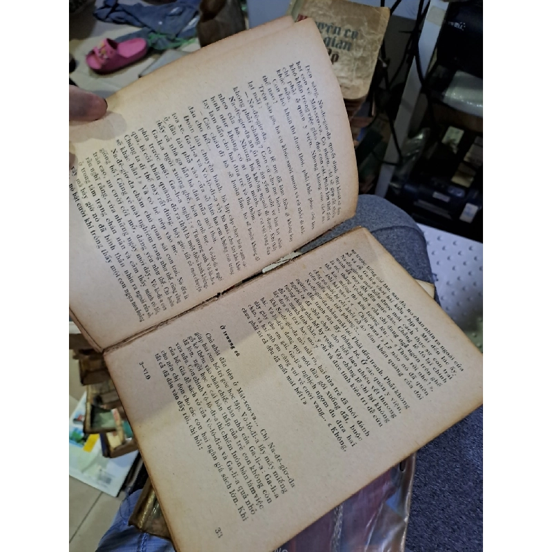 Vôlô đia và các bạn mới 60% bung gáy ố 1977 Văn học nước ngoài HCM1709 923381