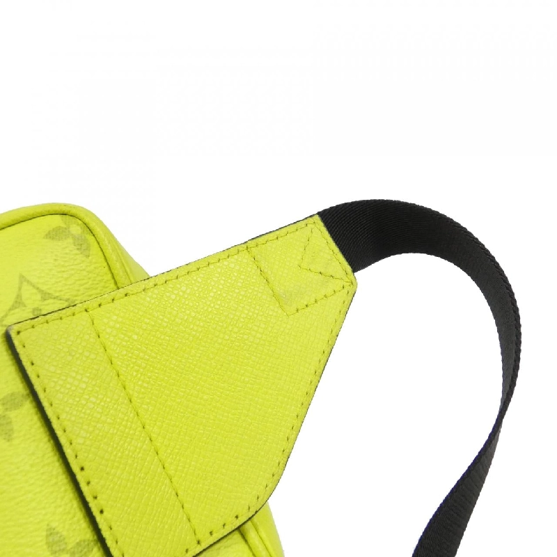 Túi đeo chéo Louis Vuitton Taiga Lama Bum Bag Outdoor 2019SS M30251 - Hàng hiệu Chính hãng 803282