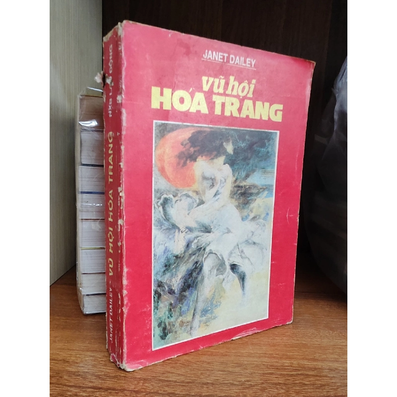 Vũ hội hóa trang - Janet Dailet 1019291