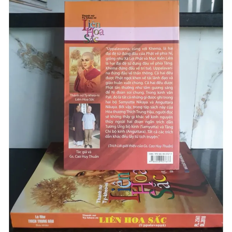 Thánh Nữ Tỳ-Kheo-ni Liên Hoa Sắc 694543