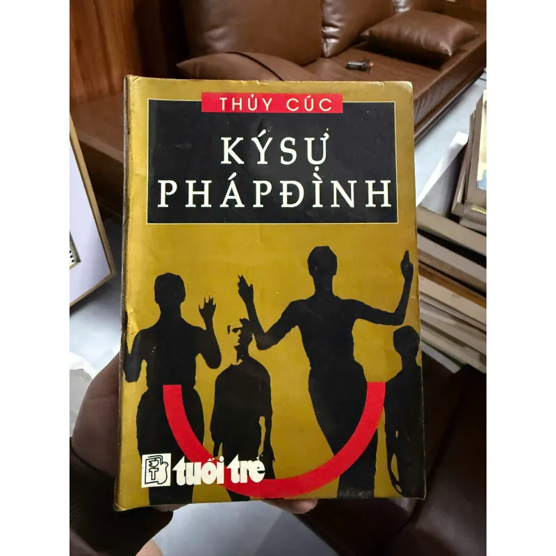 Ký Sự Pháp Đình – Thúy Cúc 975607