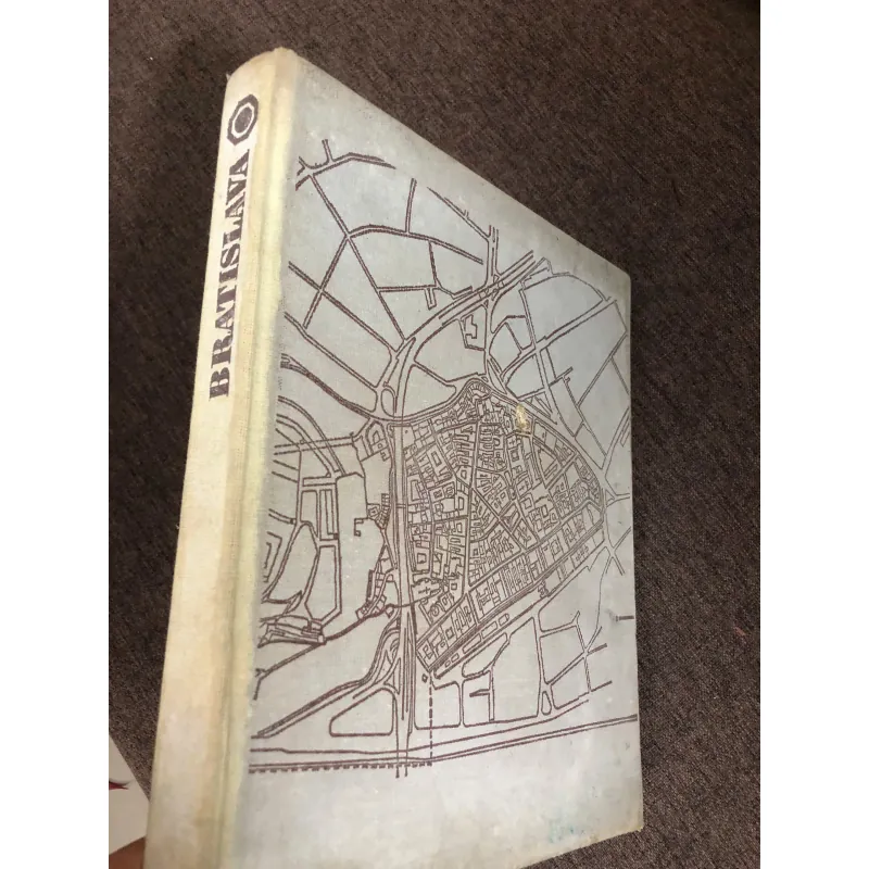 Bratislava: Pamiatky mestských rezervácií - kiến trúc Bratislava thủ đô của Slovakia 702148