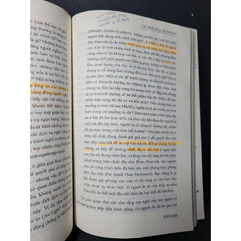 Thuật thuận tâm ý mới 80% bẩn bìa, ố, có chữ viết, highlight 2015 Nicholas Epley HCM2205 TÂM LÝ 924707