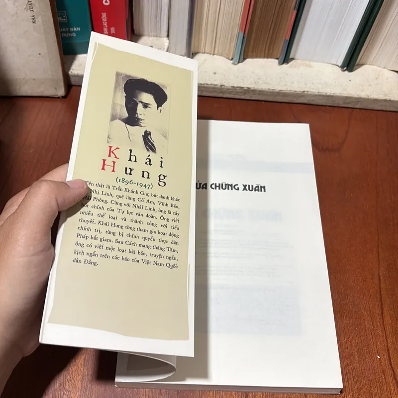 II Tủ Sách Khuê Văn _ Tự Lực Văn Đoàn: Nửa Chừng Xuân - Khái Hưng & Đoạn Tuyệt - Nhất Linh 721056