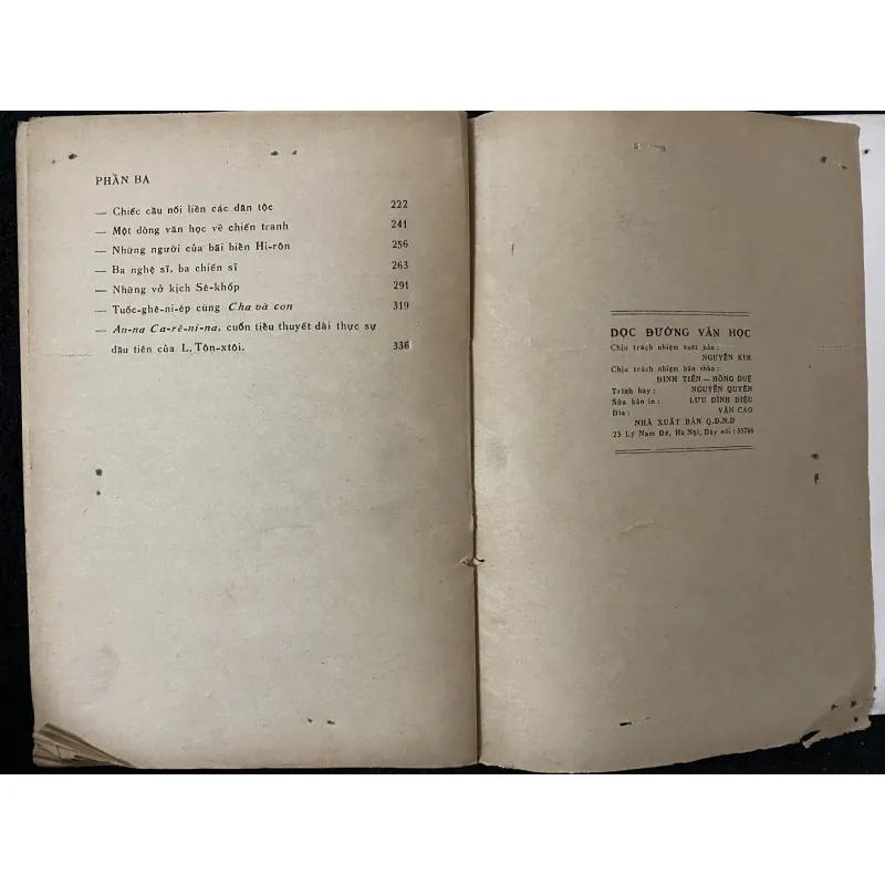 Dọc đường văn học- Nhị ca 1003890