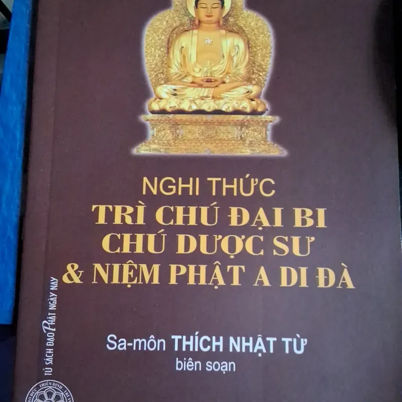 Trì tụng đại bi dược sư chú 713393