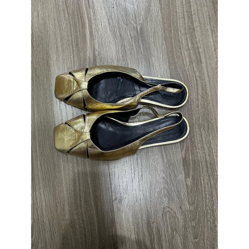 Giầy bệt hiệu 522524