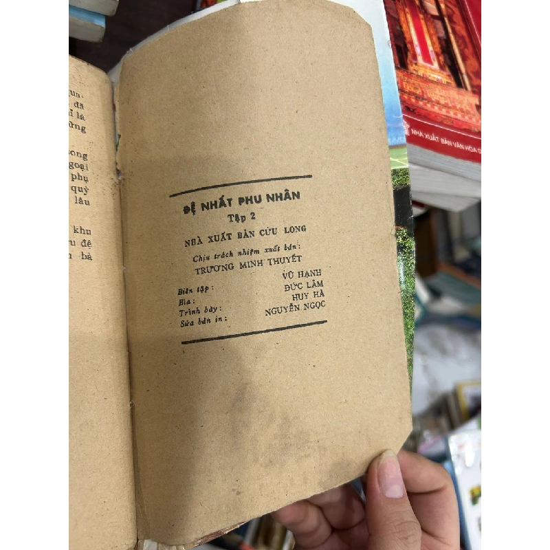 Đệ Nhất Phu Nhân - Hoàng Trọng Miên 932870