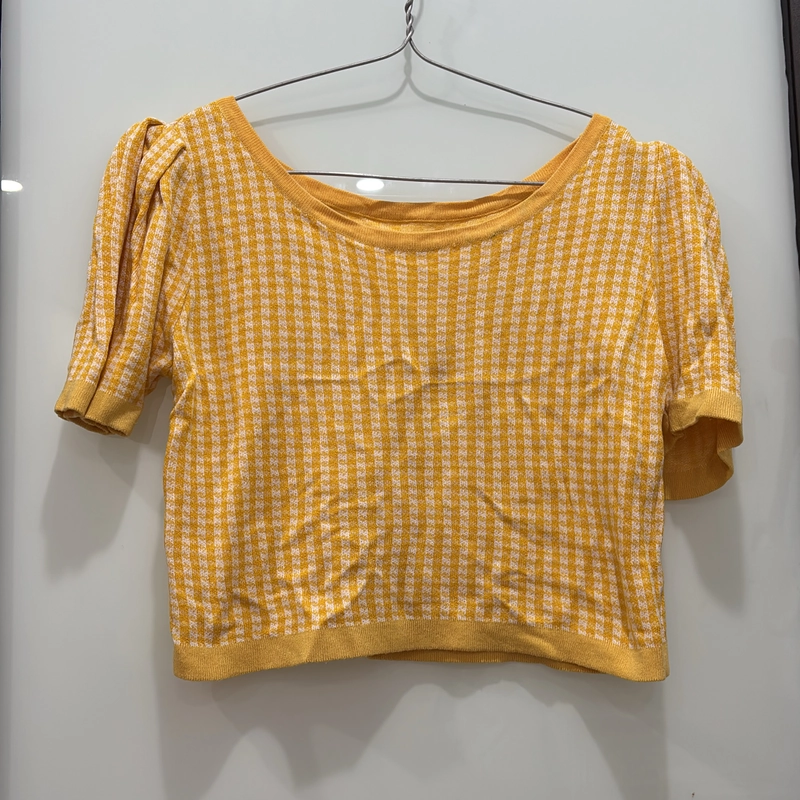Croptop cam vàng 548503
