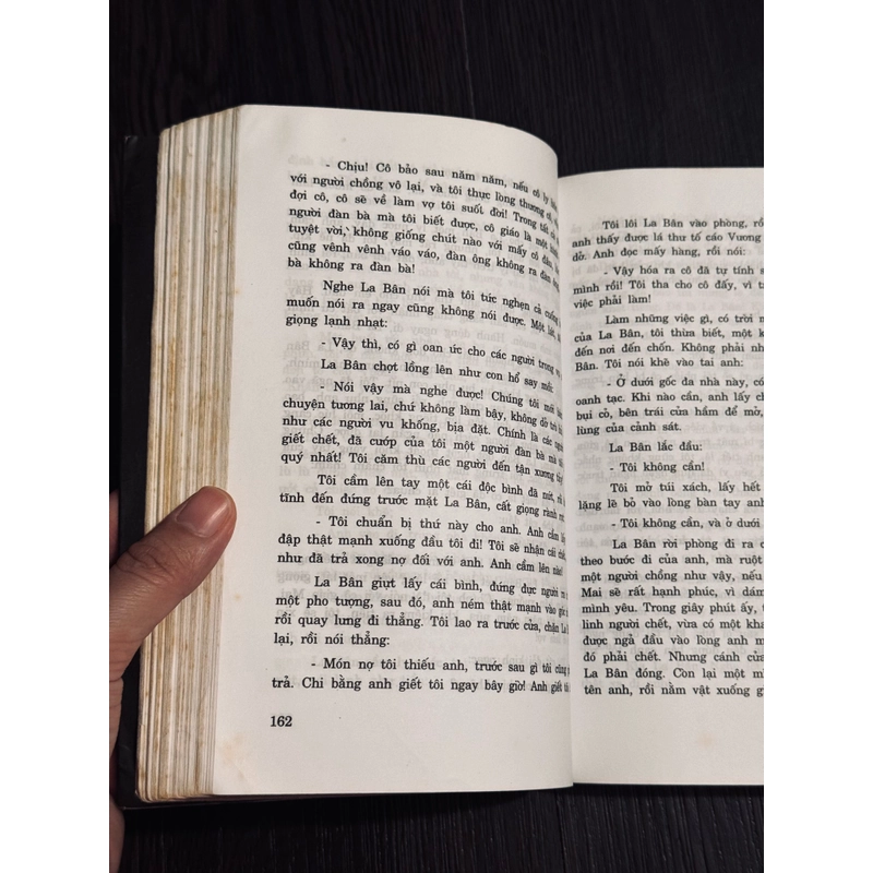 Đèn lồng đỏ treo cao cao (đọc mô tả) 524740