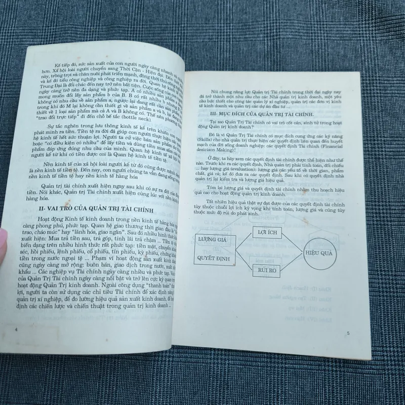 Tập bài giảng quản trị tài chính kế toán  1993 592385