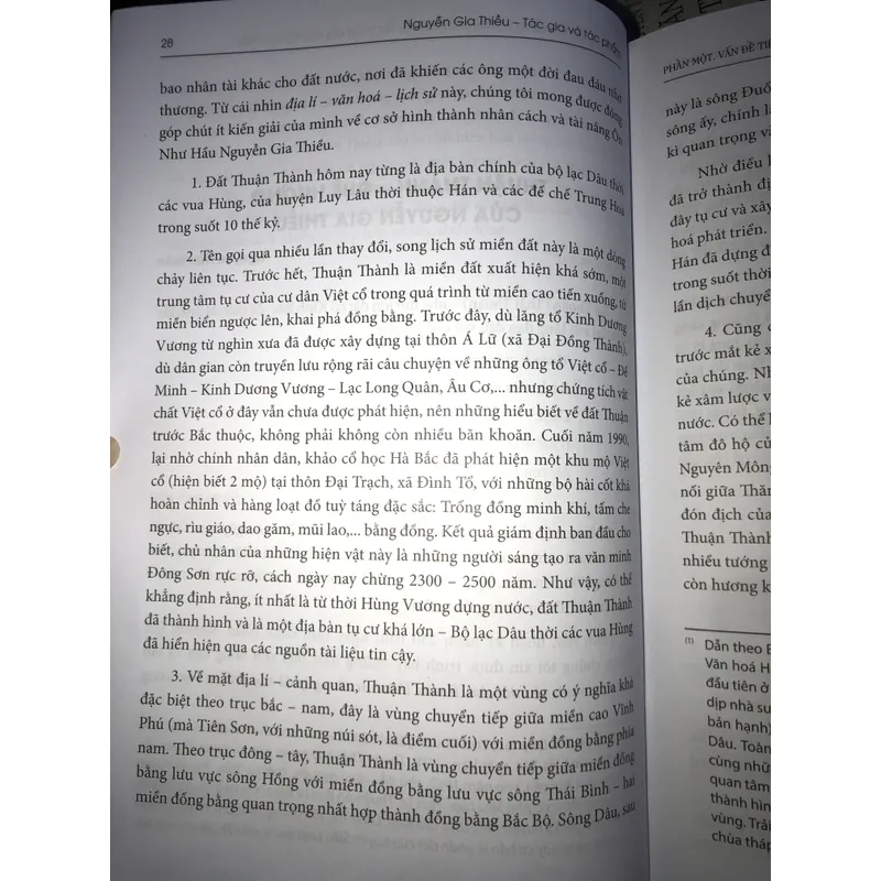 Nguyễn Gia Thiều tác gia và tác phẩm  696867