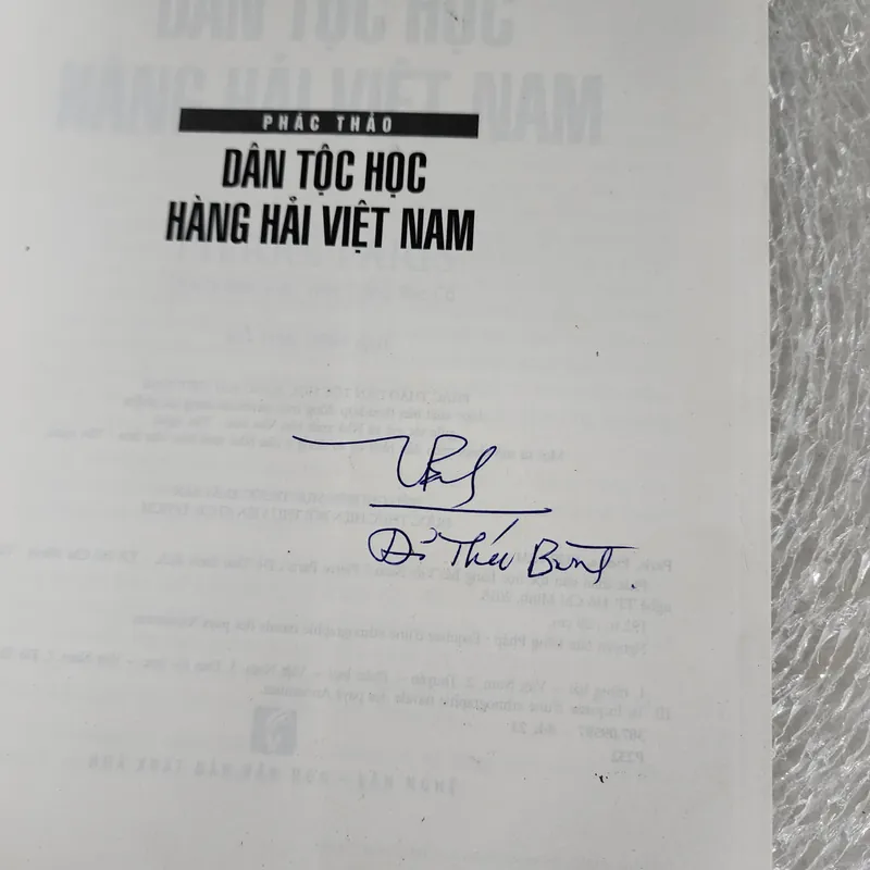 Phác thảo dân tộc học hàng hải Việt Nam | Pierre Paris | chữ ký dịch giả 570949