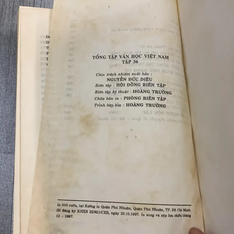 Tổng tập văn học việt nam. Tập 36 757743