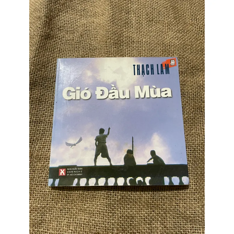 SÁCH VIỆT NAM DANH TÁC KHỔ VUÔNG - GIÓ ĐẦU MÙA - THẠCH LAM 570269