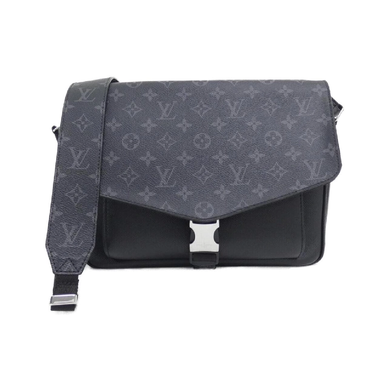 Túi đeo chéo Louis Vuitton Taiga Lama M30746 - Hàng hiệu Chính hãng 769760