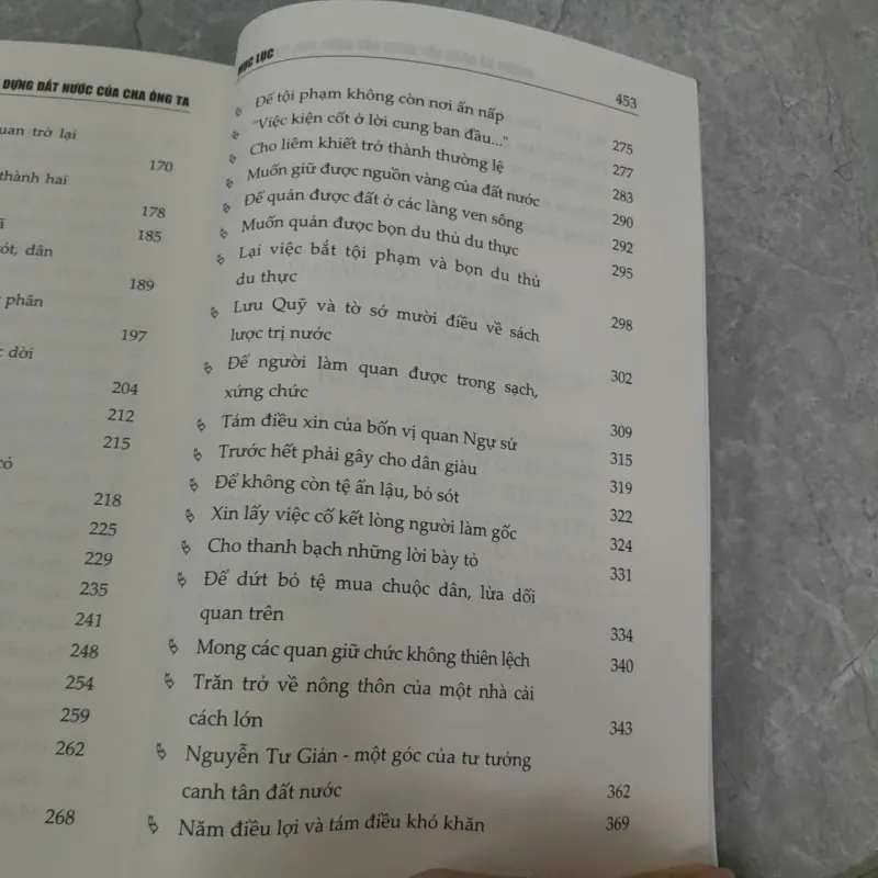 NHỮNG KẾ SÁCH XÂY DỰNG ĐẤT NƯỚC CỦA CHA ÔNG TA - BÙI XUÂN ĐÍNH 603307