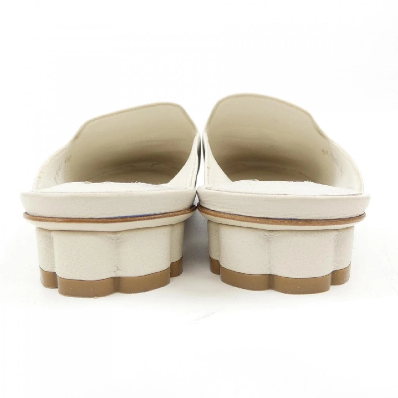 Giày sandal SALVATORE FERRAGAMO - Hàng hiệu Authentic 831092