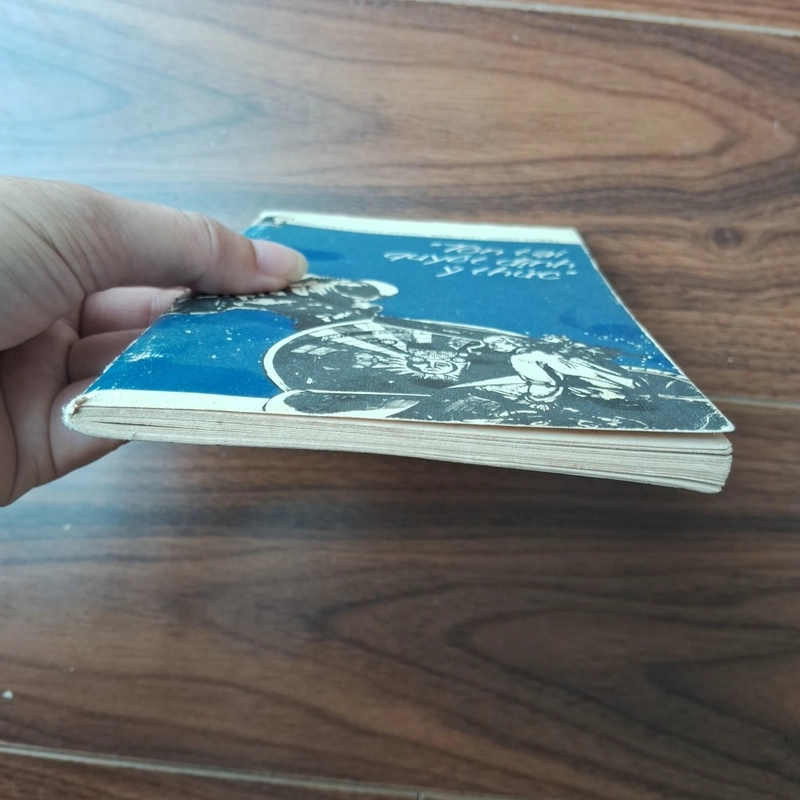 Tồn tại quyết định ý thức 506383