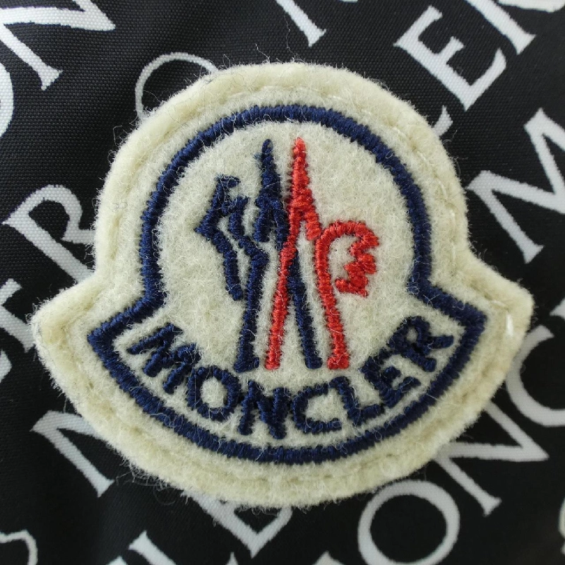 Áo khoác lông vũ MONCLER 639061