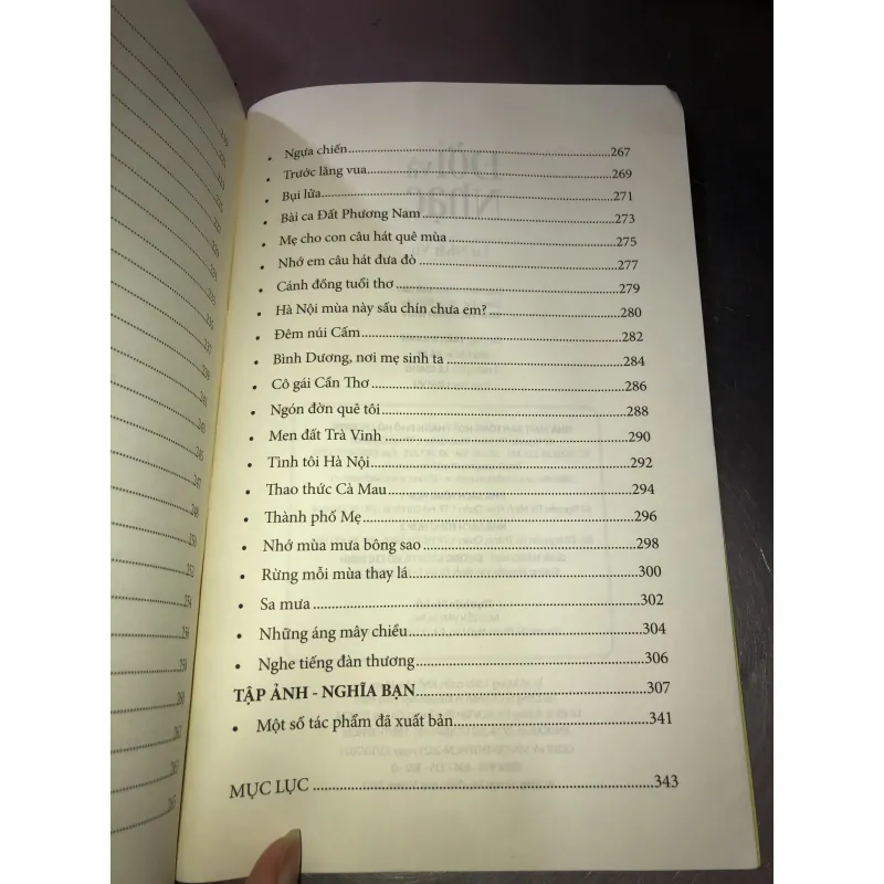 Đời và Nhạc của tác giả Lư Nhất Vũ 977547