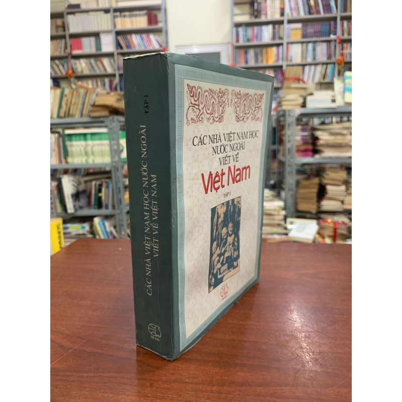 Các nhà Việt Nam học nước ngoài viết về Việt Nam (tập 1) 300668