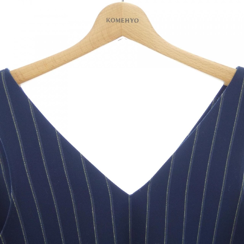 AGEU Váy - Hàng hiệu Chính hãng 811880