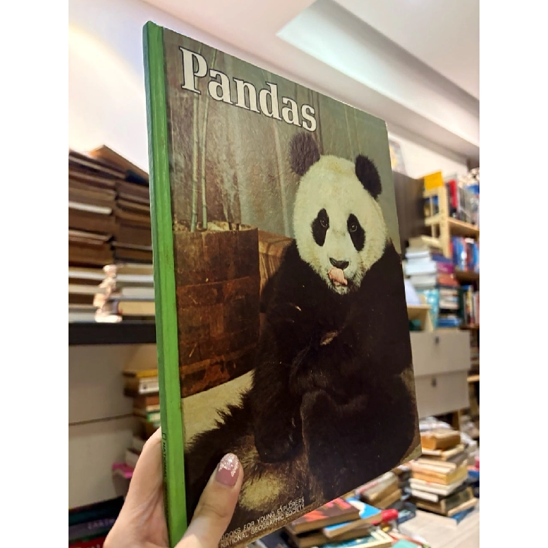 Book for young explorers national geographic society 1013399