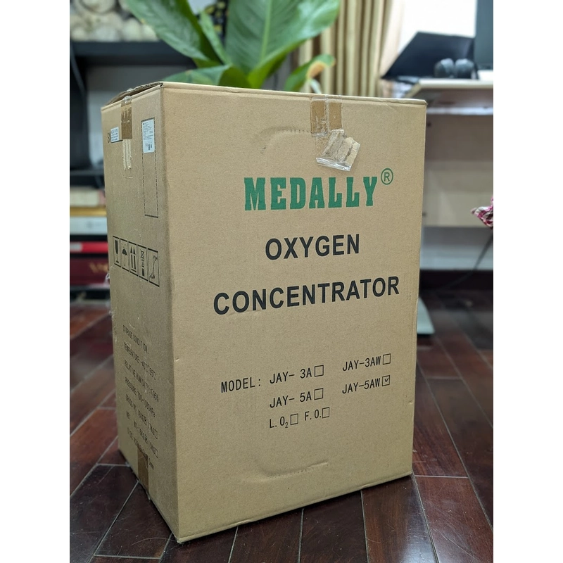 Máy thở Oxy Medally Jay-5AW (5 lít) 311447