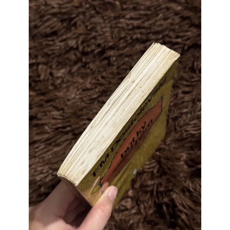 Bút ký dưới hầm 763370