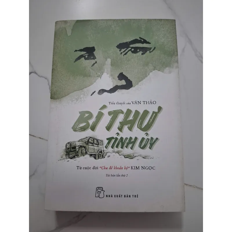 Bí thư Tỉnh ủy - Vân Thảo - Tiểu thuyết tiểu sử 1006561